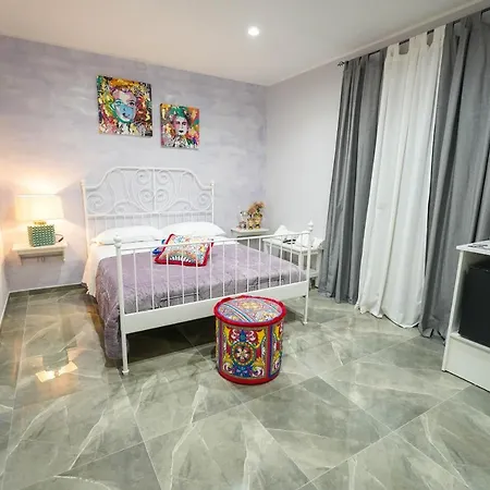 Bed & Breakfast Piedigrotta Magique Luxury 4*