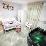 Piedigrotta Magique Luxury Nocleg ze śniadaniem 4*