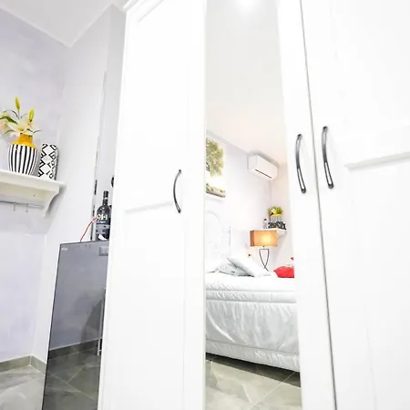 Piedigrotta Magique Luxury فندق مبيت وإفطار
