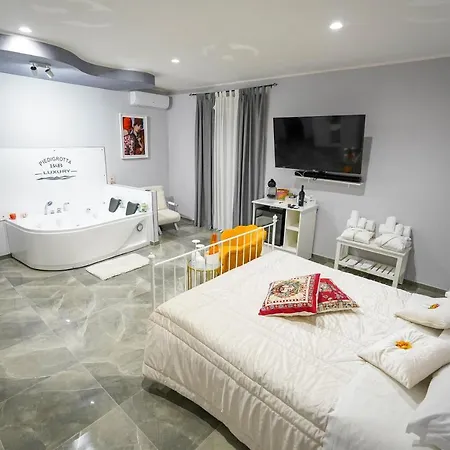 Piedigrotta Magique Luxury 4* Pizzo (Calabria)