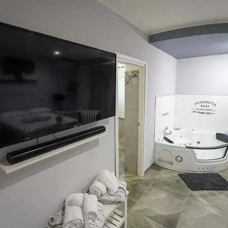 Piedigrotta Magique Luxury Pizzo (Calabria)