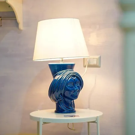 Piedigrotta Magique Luxury Couette-café Pizzo (Calabria)