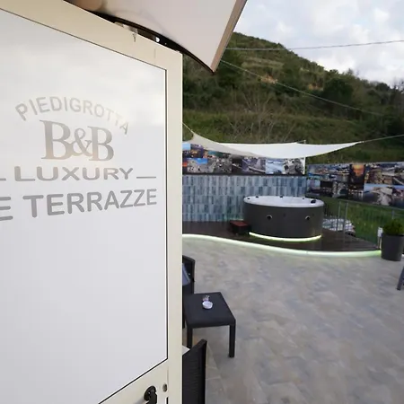 Piedigrotta Magique Luxury Bed & Breakfast *