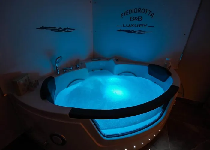 Bed & Breakfast Piedigrotta Magique Luxury 4*