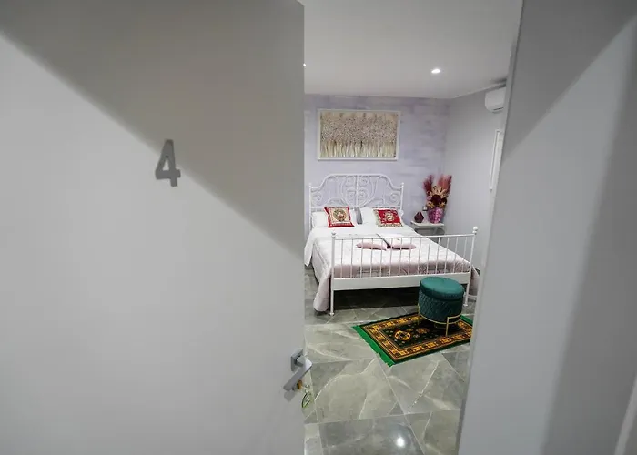 Piedigrotta Magique Luxury