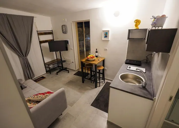 Bed & Breakfast Piedigrotta Magique Luxury 4*